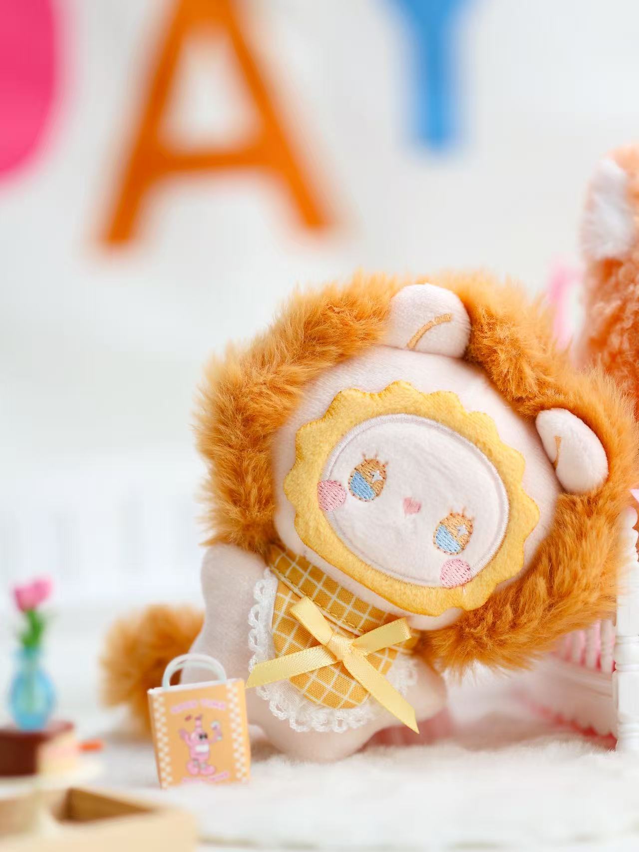 Emma Fuzzy Family Squishy Plush Series Blind Box （perorder）